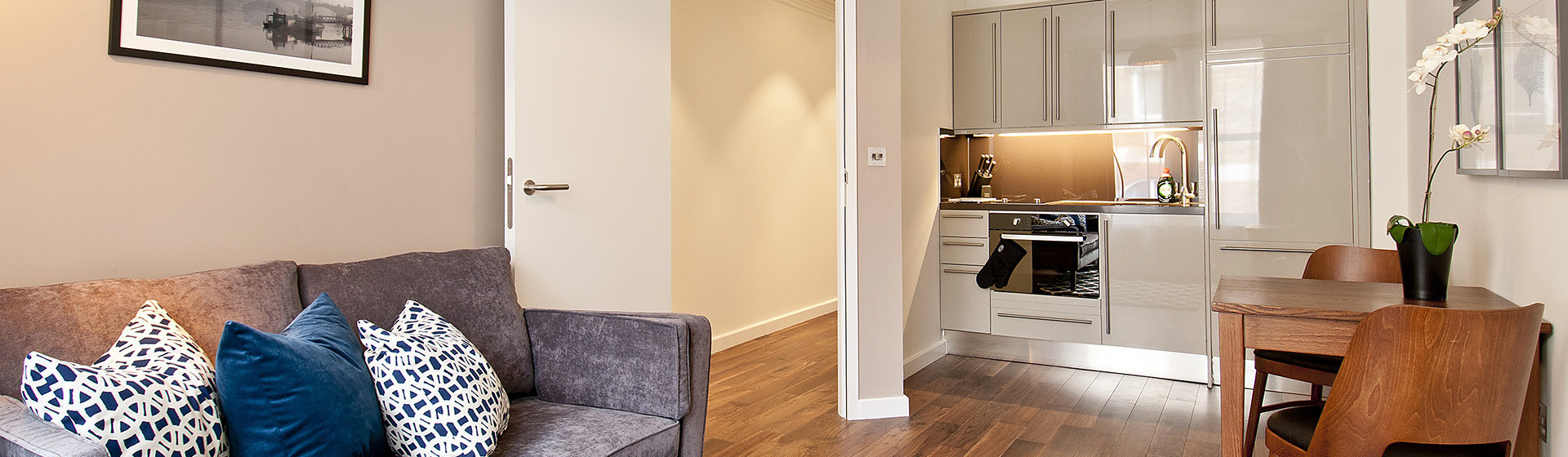 Image for AAI 14 Lovat Lane Image 4